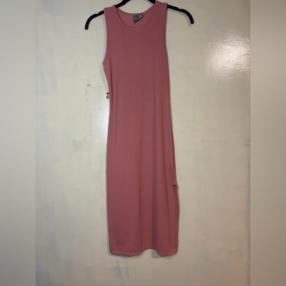 Olivia Rae ribbed sculp knit sz XS midi dress pink racer back flirty date night